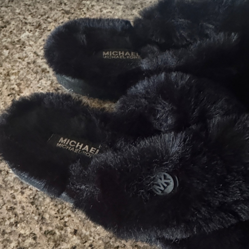 Michael Kors Plush Black Women's Slippers